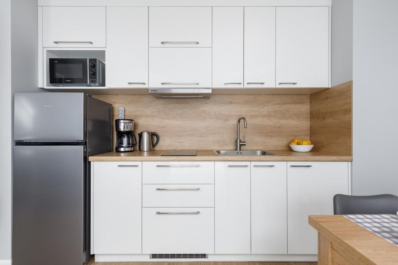 Apartment Rybacka With Parking&Balcony By Noclegi Renters Miedzywodzie Bagian luar foto