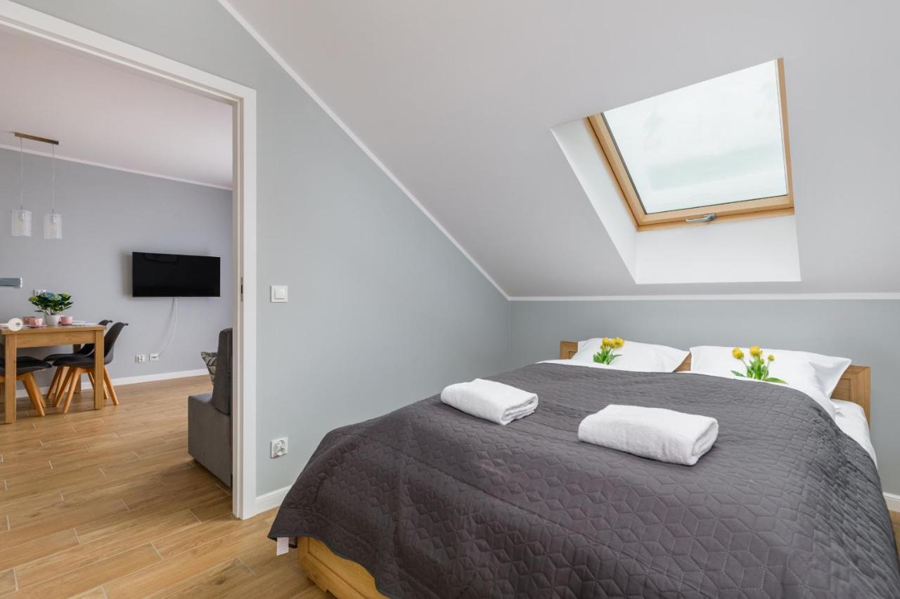 Apartment Rybacka With Parking&Balcony By Noclegi Renters Miedzywodzie Bagian luar foto